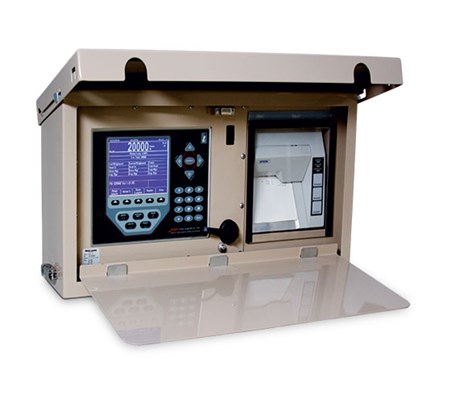 Livestock Weigh Center features a built-in 920i indicator and ticket printer in a weatherproof enclosure